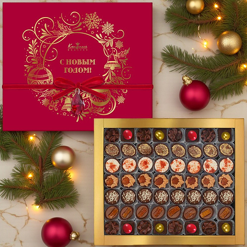 Новогодний набор конфет ручной работы 610г