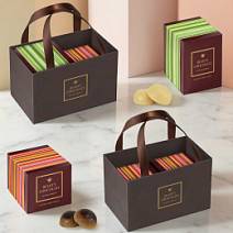 Косметические средства по уходу из шоколадного сырья в ассортименте