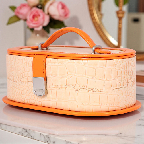 Шкатулка для украшений