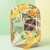 Подарочная корзина: мармелад, конфеты глазированные, чай, варенье