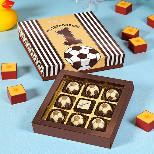 Набор футбольных мячей из шоколада с текстом Поздравляем! 45г