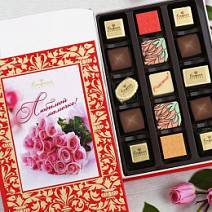 "Мамочке" книга с конфетами ассорти