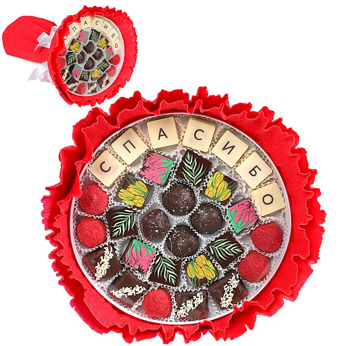 Букет красный из конфет ассорти и ручной работы Спасибо 265г